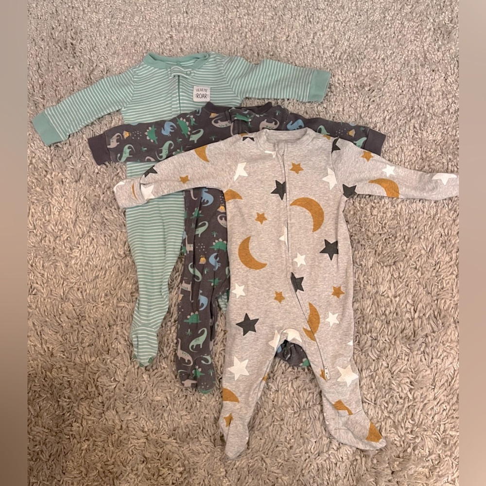 Lot of 3 sleepers
